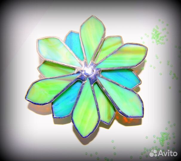 Суккулент из витражного стекла