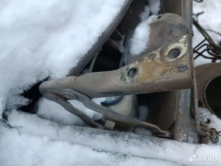 Петля капота Iran Khodro Samand