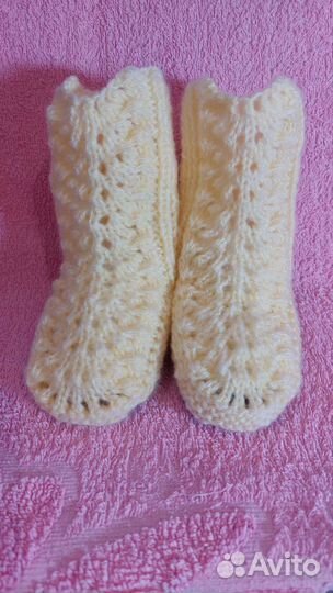 Носочки детские вязаные