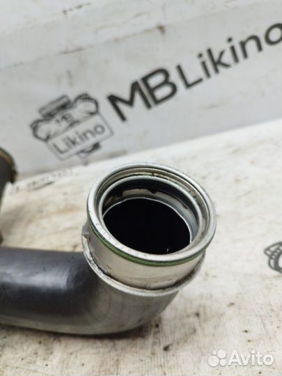 Патрубок интеркулера левый Mercedes Ml W164