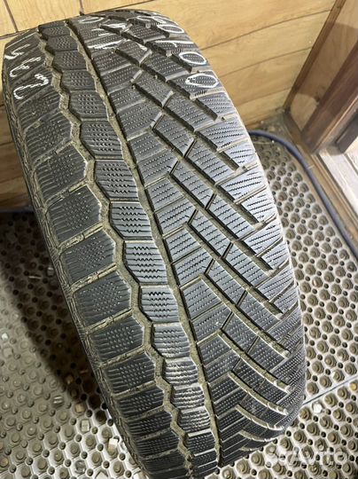 Continental ContiCrossContact Viking 235/60 R18
