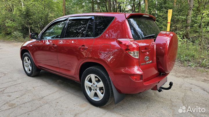Toyota RAV4, 2008