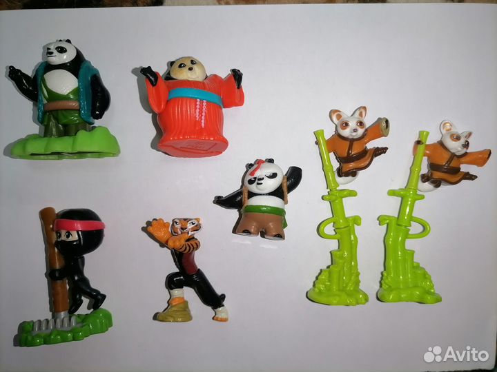 Игрушки из киндеров