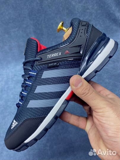 Кроссовки Adidas Terrex lux