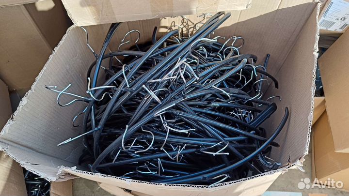 Вешалки плечики