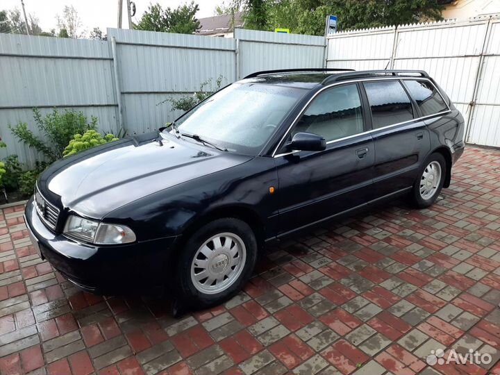 Audi A4 2.4 МТ, 1998, 200 000 км
