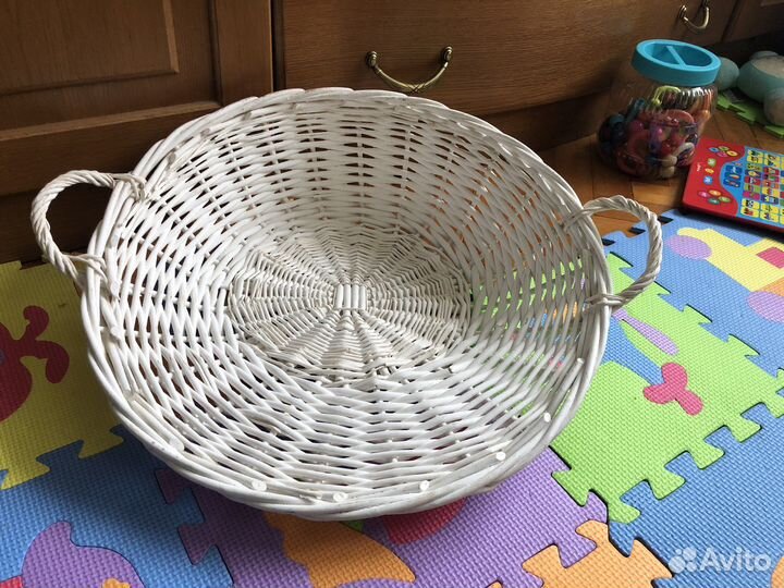 Корзина плетеная большая