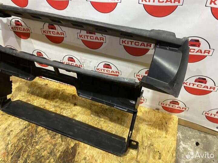 Дефлектор радиатора LR Freelander 2