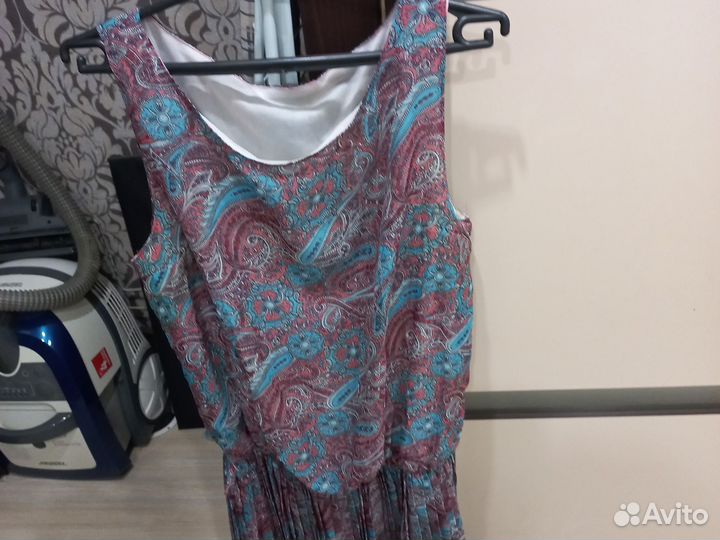 Платье женское 48 50 бу