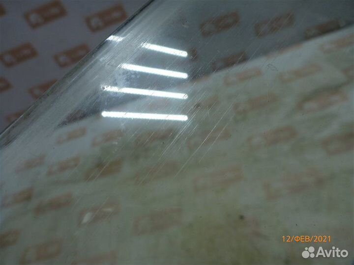 Стекло двери переднее левое Mitsubishi Lancer CS1A