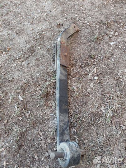 Задняя правая рессора 1 листовая на фредлайнер