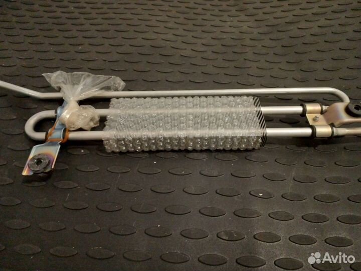 QX56/QX80 (Z62) Радиатор гидроусилителя