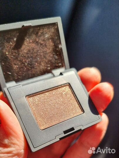 Тени для век Nars