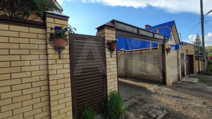 Дом 160 м² на участке 6,1 сот.