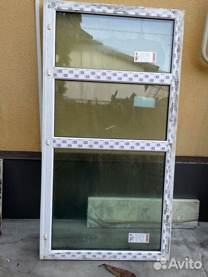 Окна и дверь