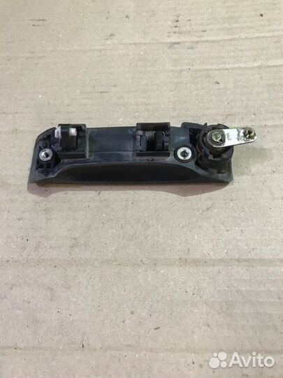 Ручка двери, внешняя передняя левая Toyota Hiace