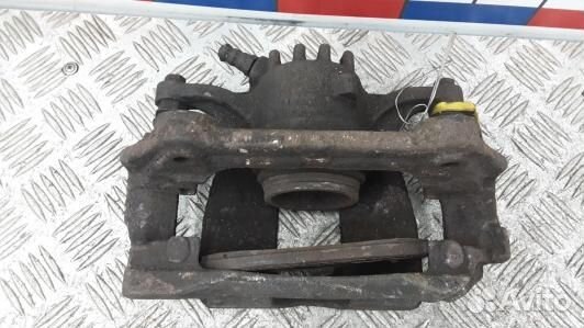 Суппорт тормозной передний левый opel vivaro B (93