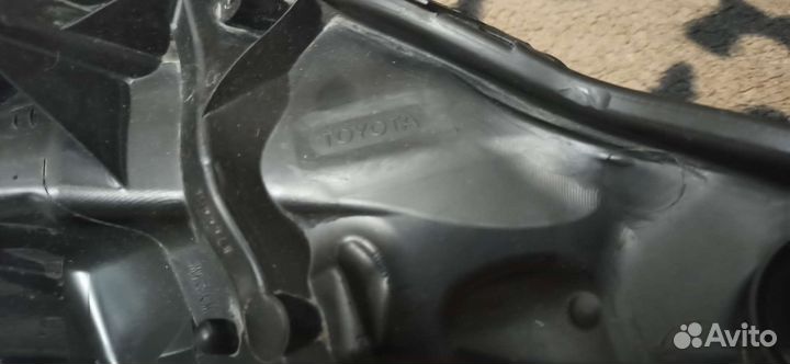 Фары левая правая Toyota rav 4 2012-2015