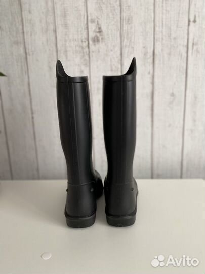 Резиновые сапоги для девочки