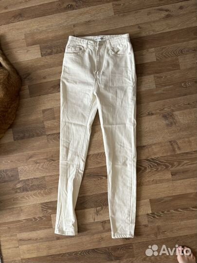 Джинсы pull and bear 24(xs) новые