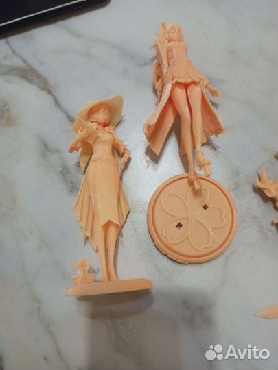 Фигурки Геншин Импакт Лиза