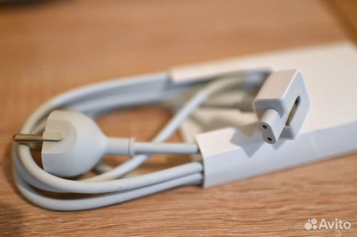 Удлинитель для адаптора питания Apple