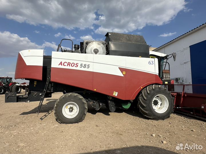 Комбайн Ростсельмаш Acros 585, 2016
