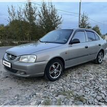 Hyundai Accent 1.5 AT, 2008, 306 000 км, с пробегом, цена 390 000 руб.