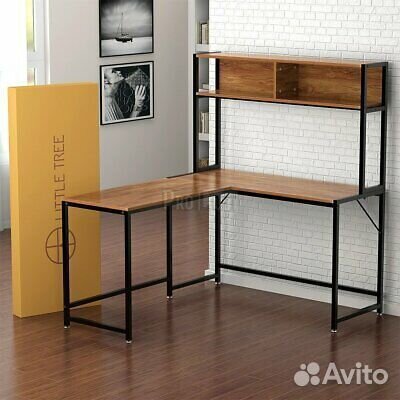 Компьютерный стол в стиле лофт