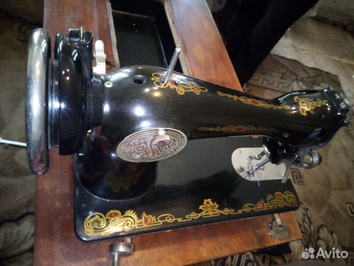 Швейная машина Подольск ножная