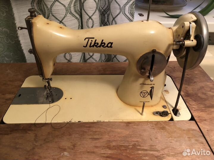 Швейная машина Tikka