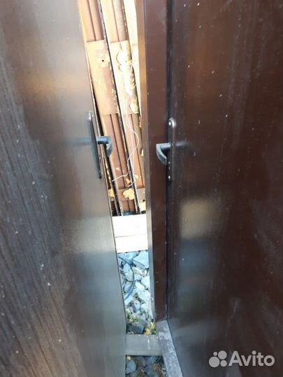 Дверь бу 98207