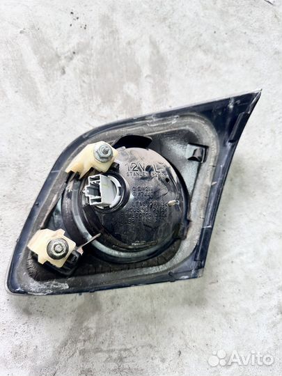 Фонарь задний левый mazda 3 bk