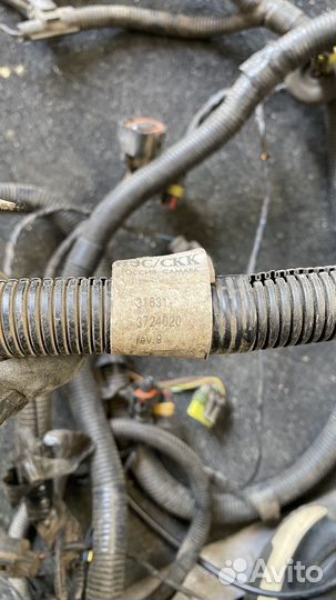 Проводка УАЗ патриот iveco подкапотная левая