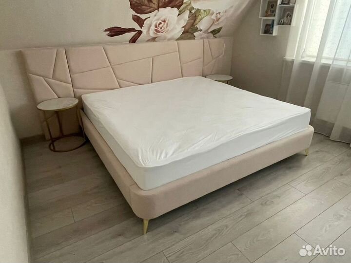 Кровать Геометрия.Эксклюзивный дизайн.Новая