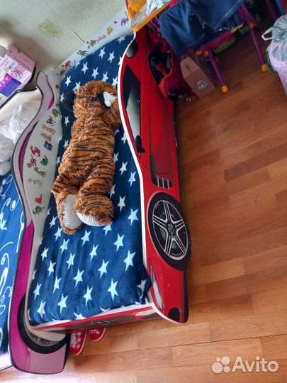 Кровать машинка