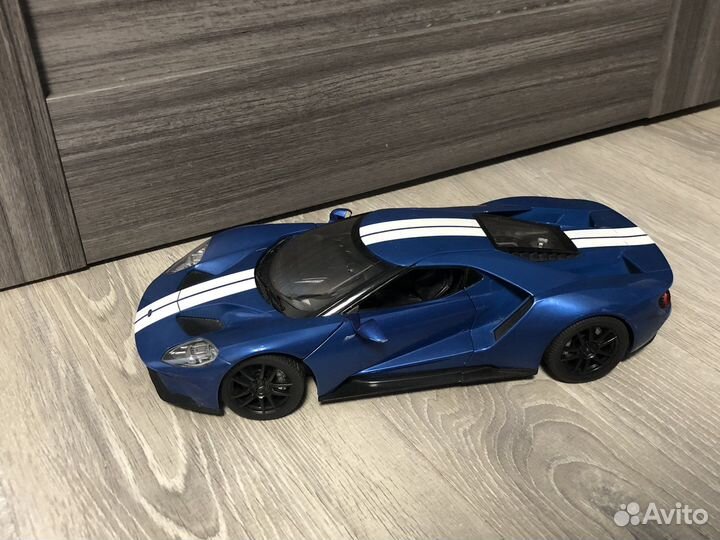 Машина без р/у