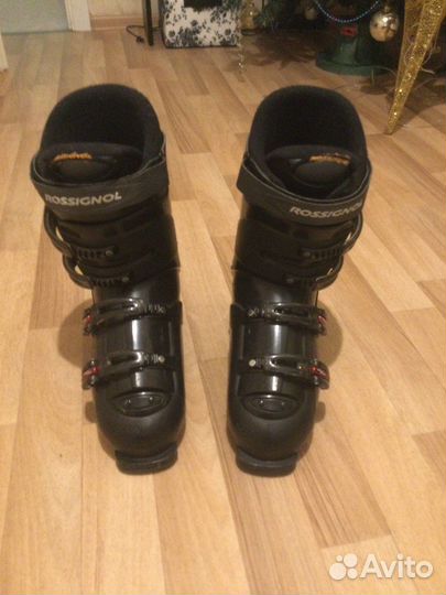 Лыжные ботинки горные Rossignol 43 размер