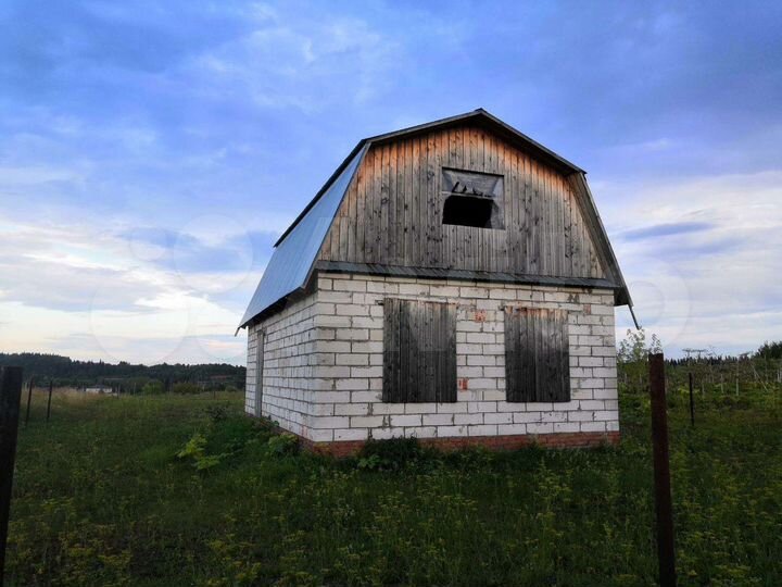 Дом 100 м² на участке 10 сот.