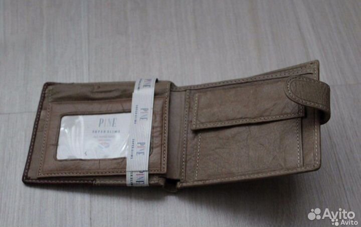 Мужской кошелек