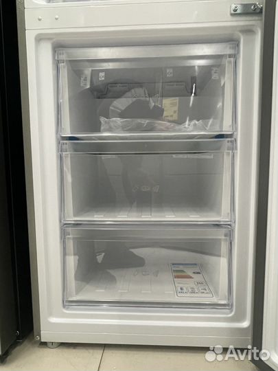 Холодильник Haier CEF535ASG. Новый