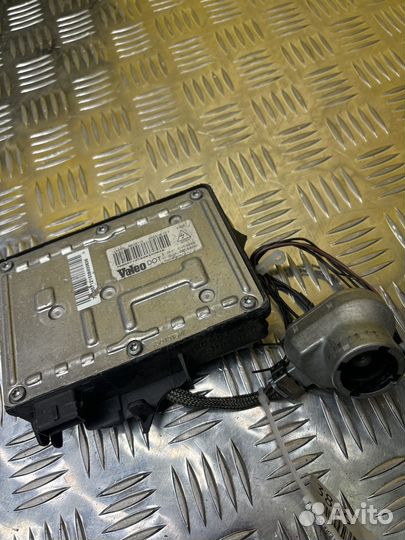 Блок розжига Valeo 4Pin D1S Фольксваген