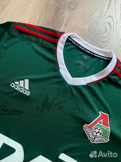 Футболка фк Локомотив с автографами игроков