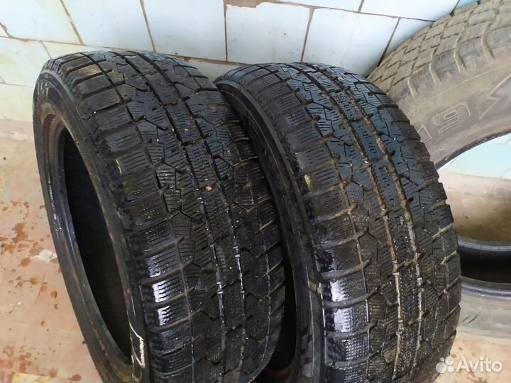 Toyo Observe Garit GIZ 205/55 R16 91Q