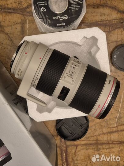 Canon EF 70-200mm f/2.8L IS II USM