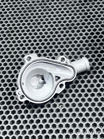 Крышка помпы Yamaha YZ 250F 2006-2009