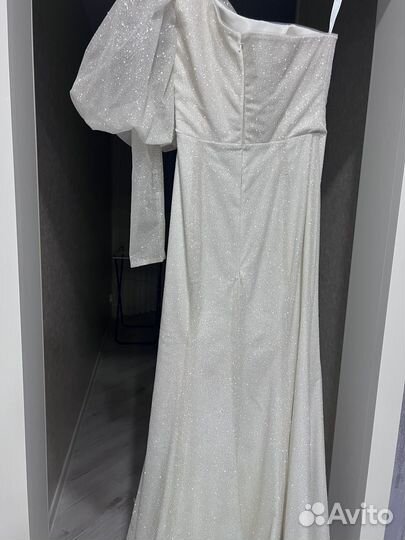 Вечернее платье 42 44