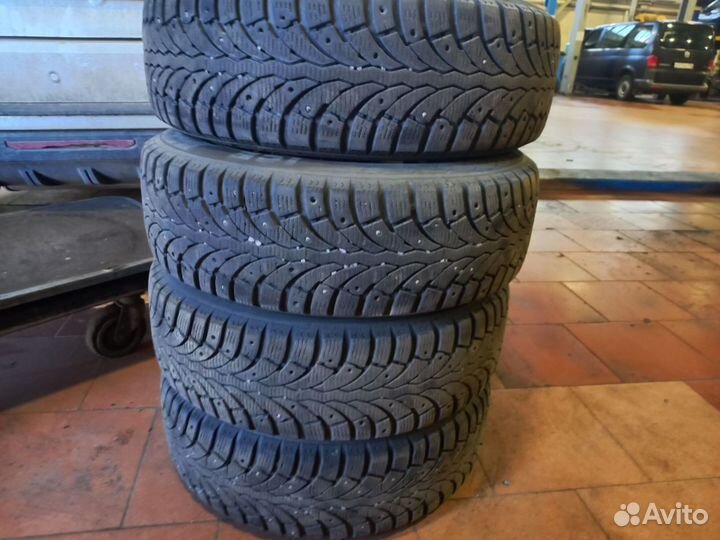 Pirelli Formula Ice 185/60 R15 88T