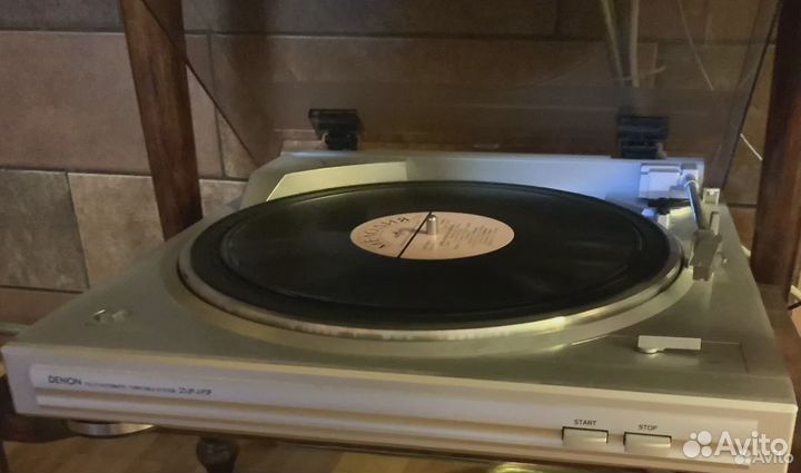 Проигрыватель винила Denon