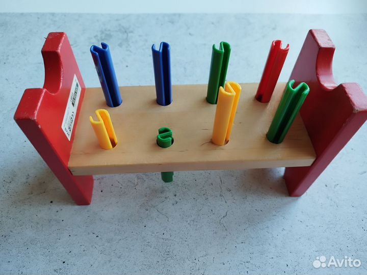 Игрушка Икея без молотка